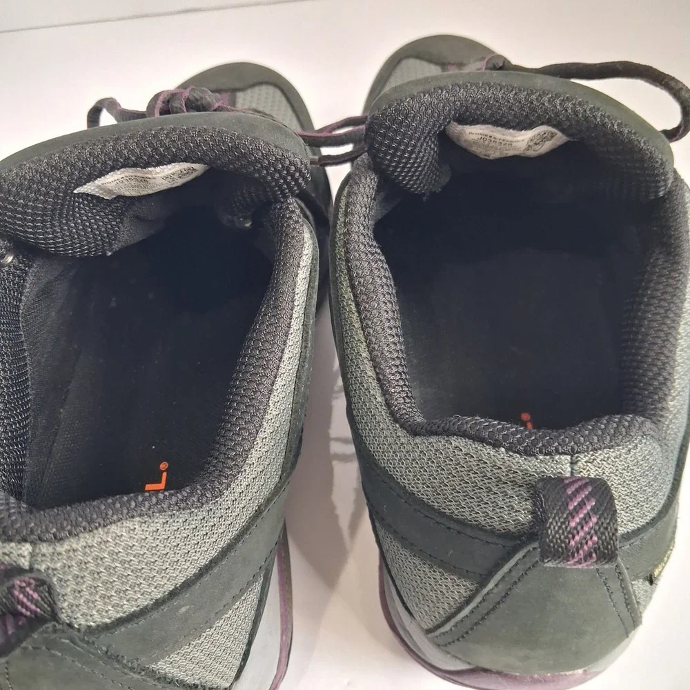 Merrell Women's Black and Purple Athletic Hiking Shoes